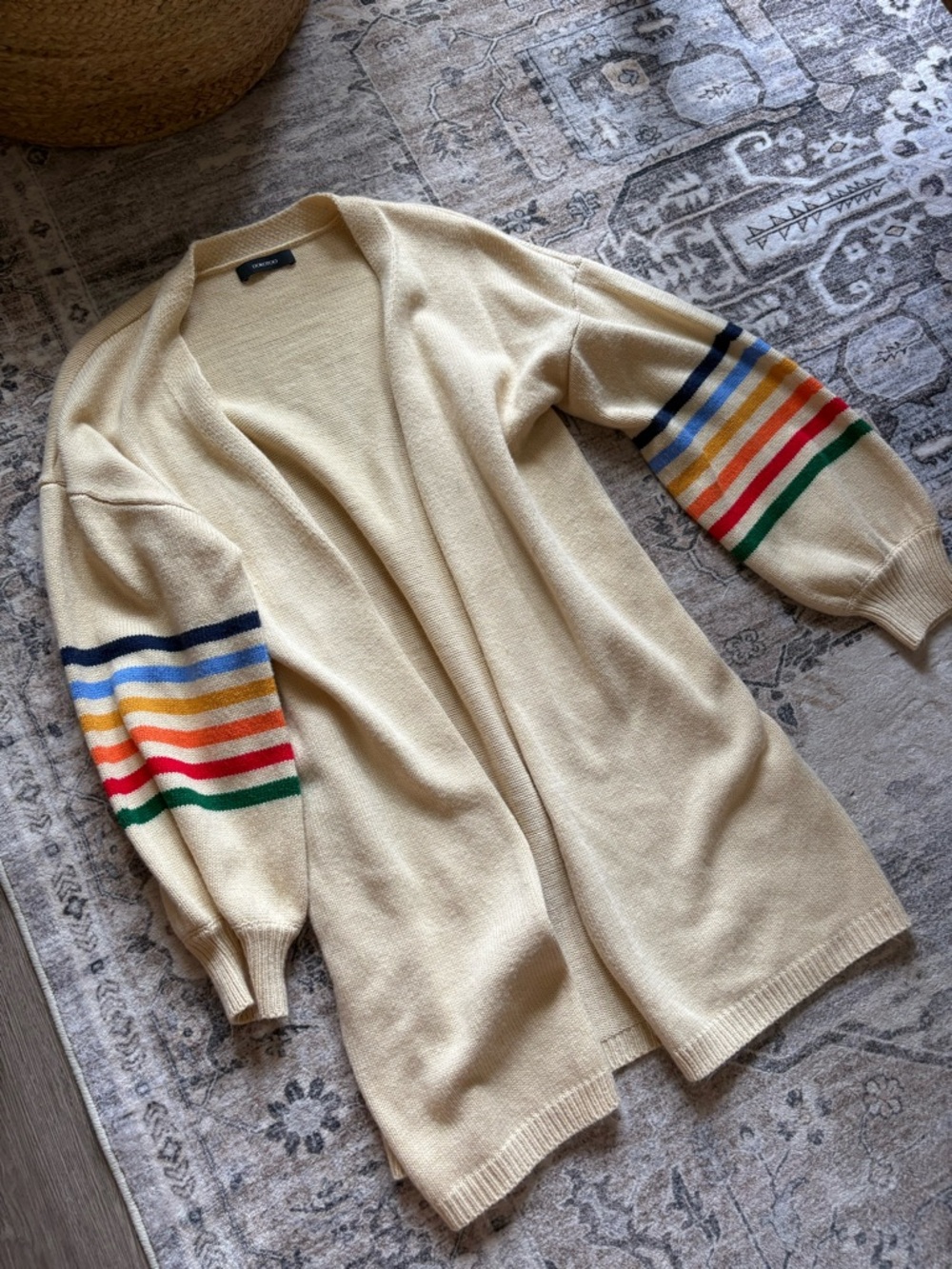 DOKOTOO Striped Sleeve Beige/Cream Cardigan Sweater Medium Long Sleeve sz L - Picture 3 of 8